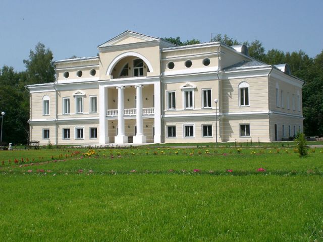 Одна из усадеб Смоленщины